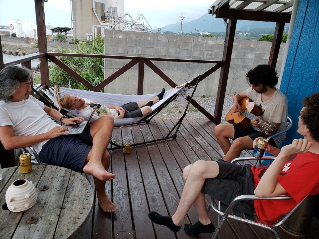 Yakushima Youth Hostel Екстер'єр фото