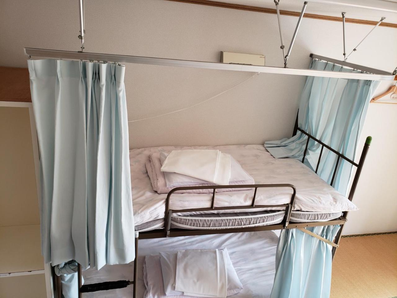 Yakushima Youth Hostel Екстер'єр фото